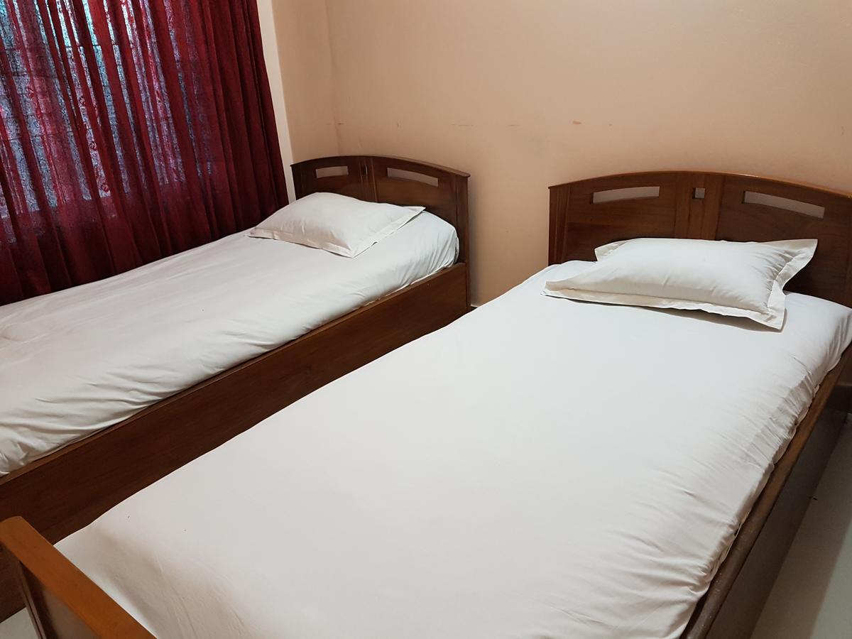 Hotel Diamond Park Dakhin Kattali Eksteriør billede